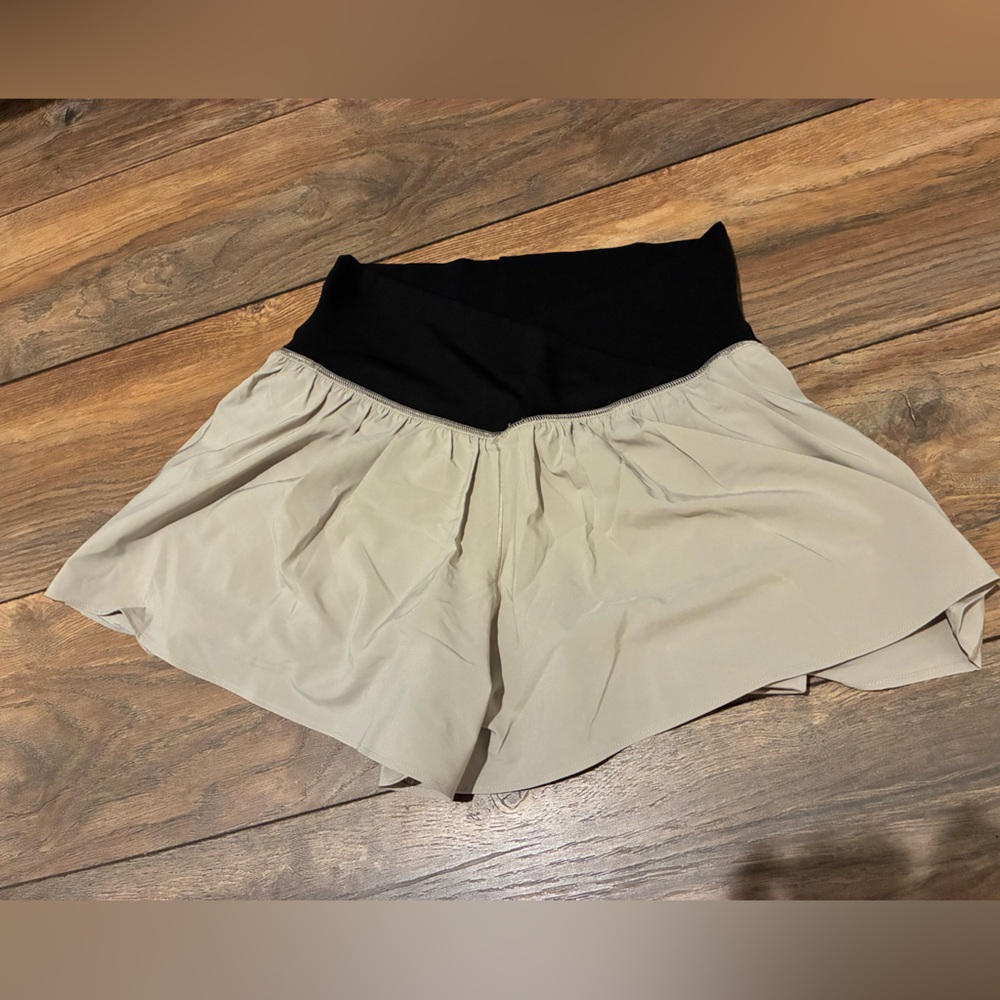Stylish Women's Black and Tan Crossover Skort